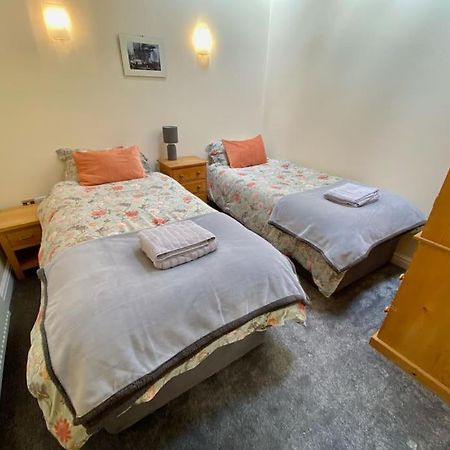 Stratford Centre, Ground Level, Parking Nearby 아파트 외부 사진