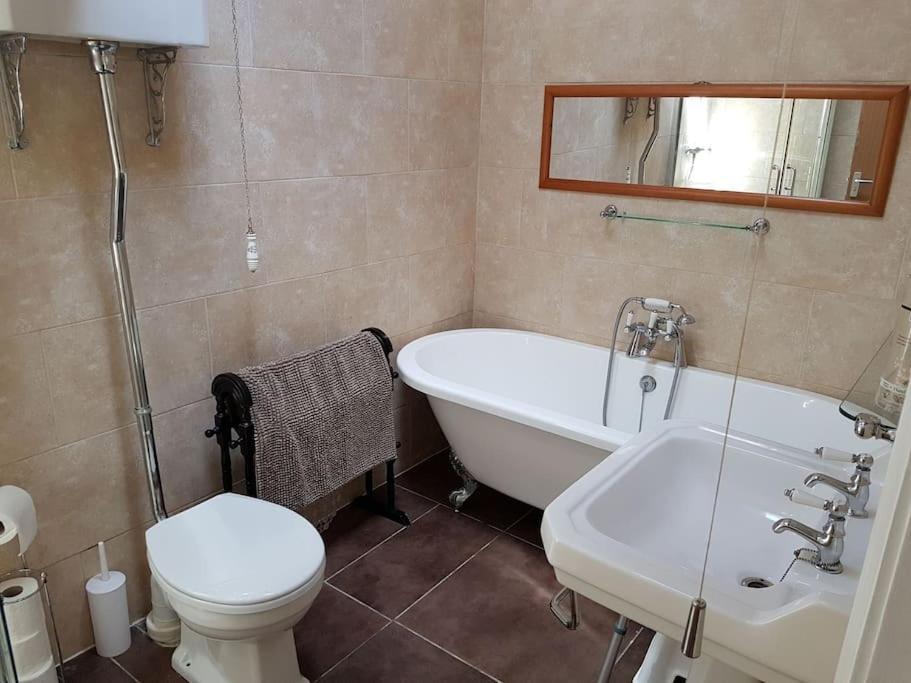 Stratford Centre, Ground Level, Parking Nearby 아파트 외부 사진